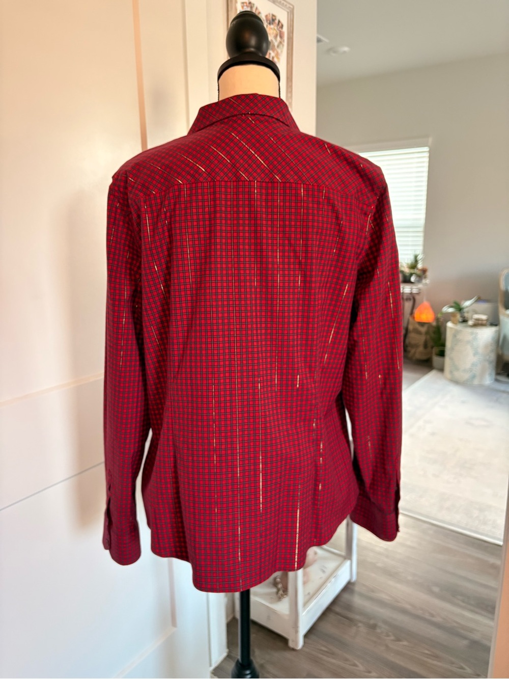Red Patterned Button-Up Shirt - Picture 2 of 6